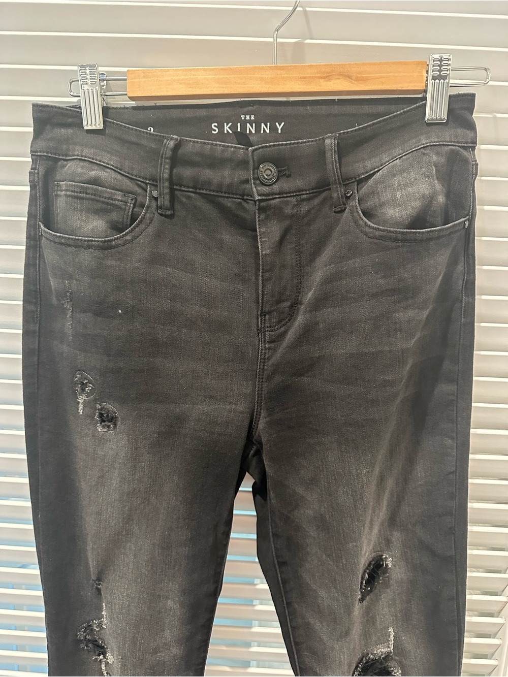 White House Black Market The Skinny Women's Distressed Black Jeans with sequins